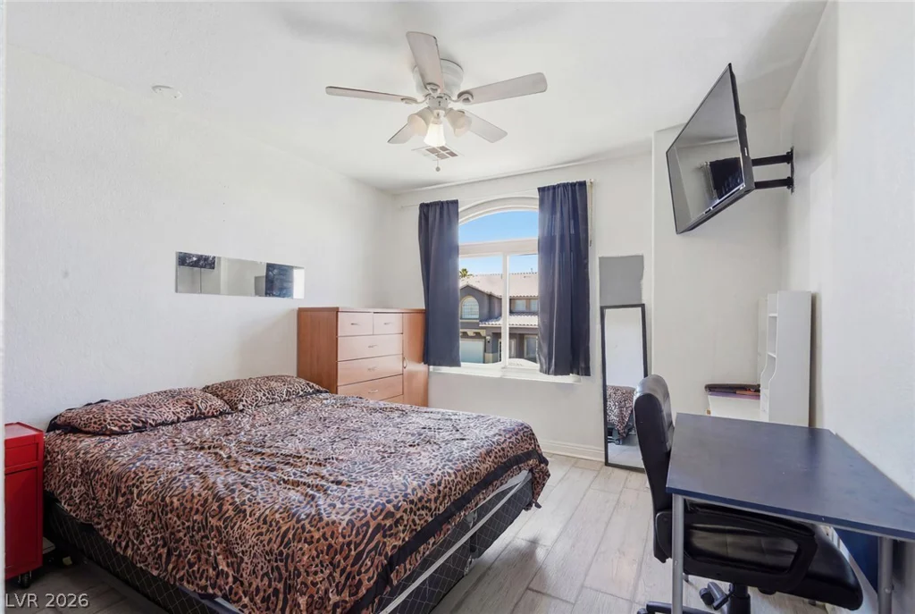 6062 Adobe Summit, Las Vegas, NV 89110