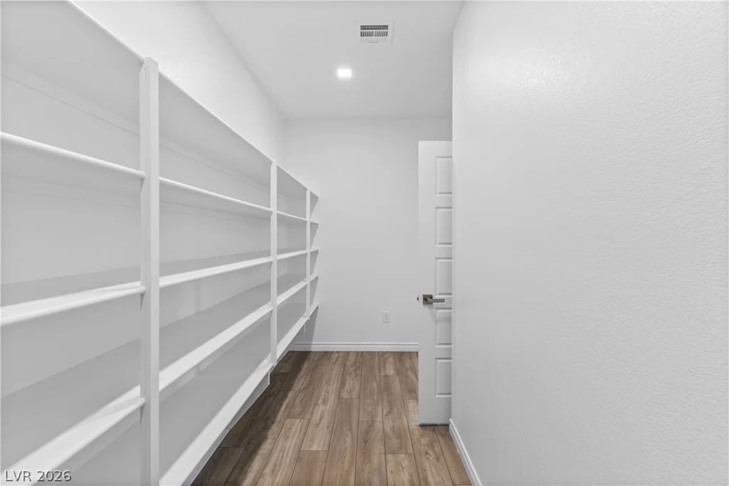 9226 Alden Pointe, Las Vegas, NV 89143