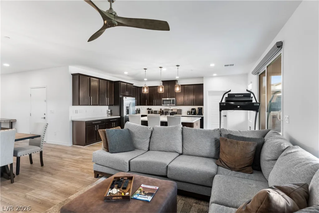 9226 Alden Pointe, Las Vegas, NV 89143