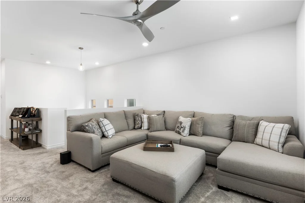 9226 Alden Pointe, Las Vegas, NV 89143