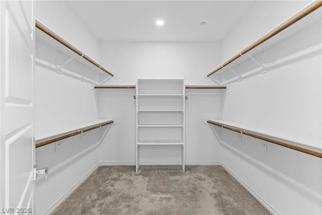 9226 Alden Pointe, Las Vegas, NV 89143