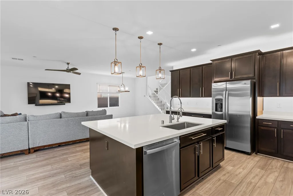 9226 Alden Pointe, Las Vegas, NV 89143