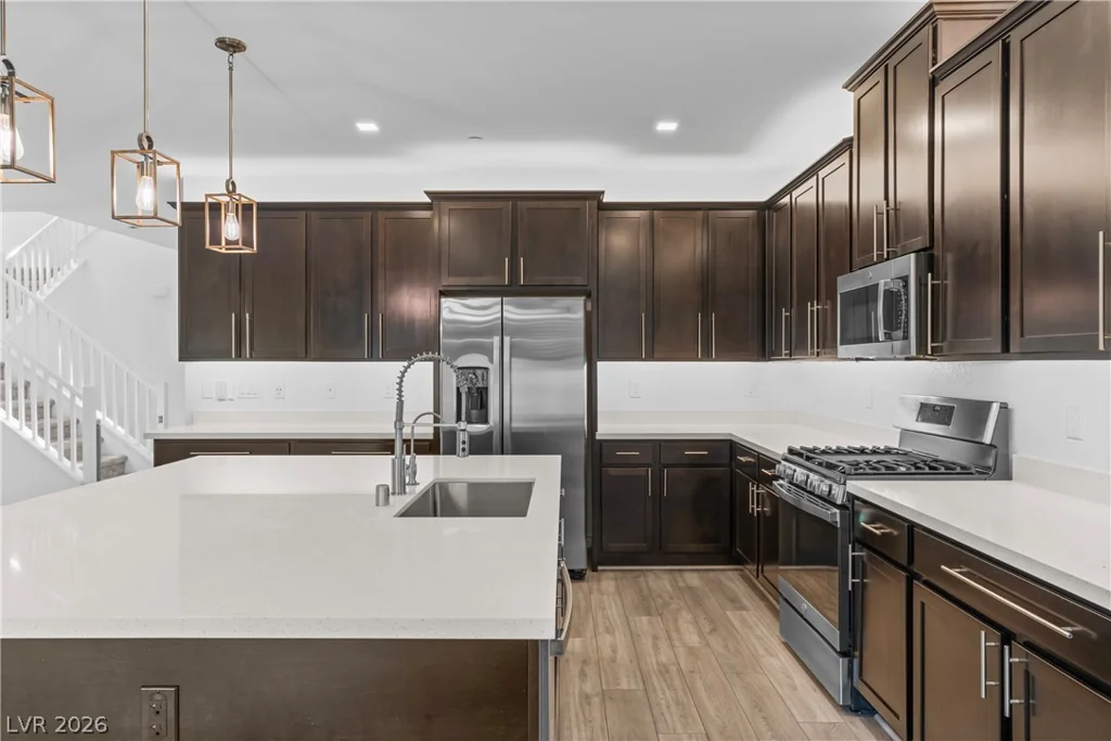 9226 Alden Pointe, Las Vegas, NV 89143