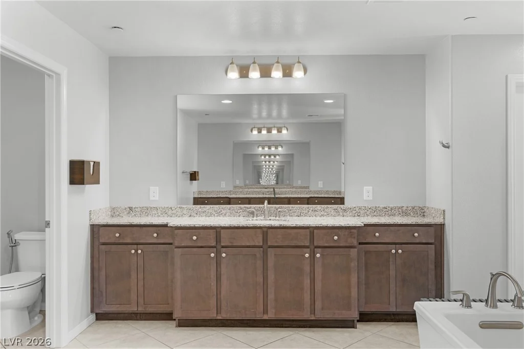 4504 Amazing View, Las Vegas, NV 89129