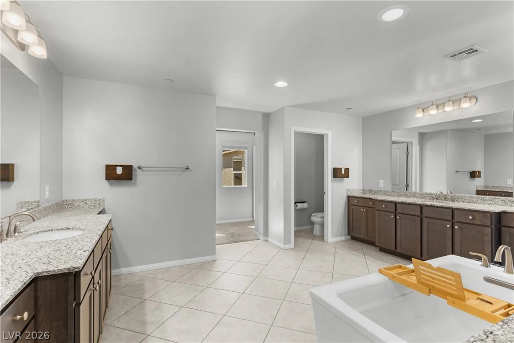 4504 Amazing View, Las Vegas, NV 89129
