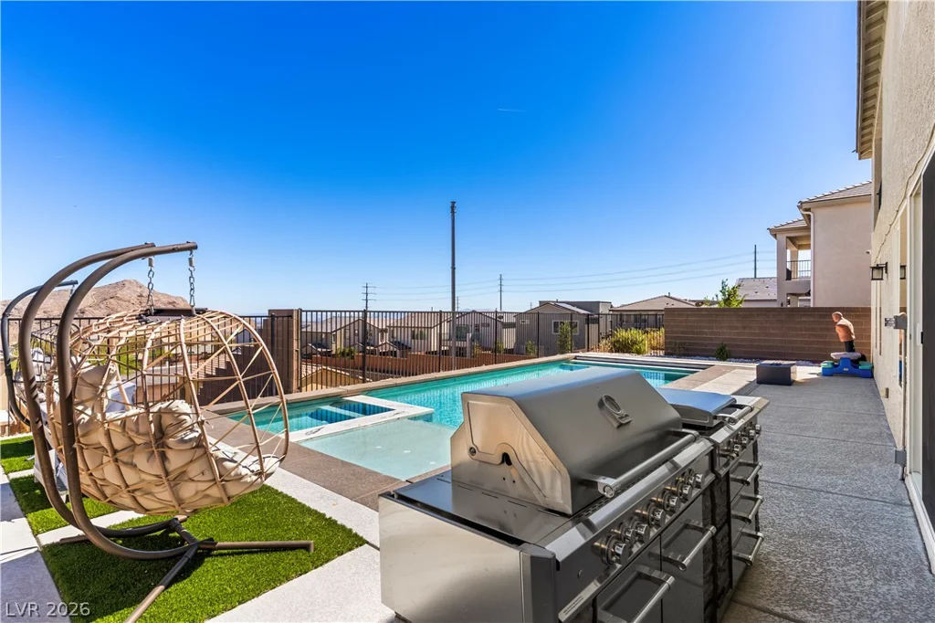4504 Amazing View, Las Vegas, NV 89129