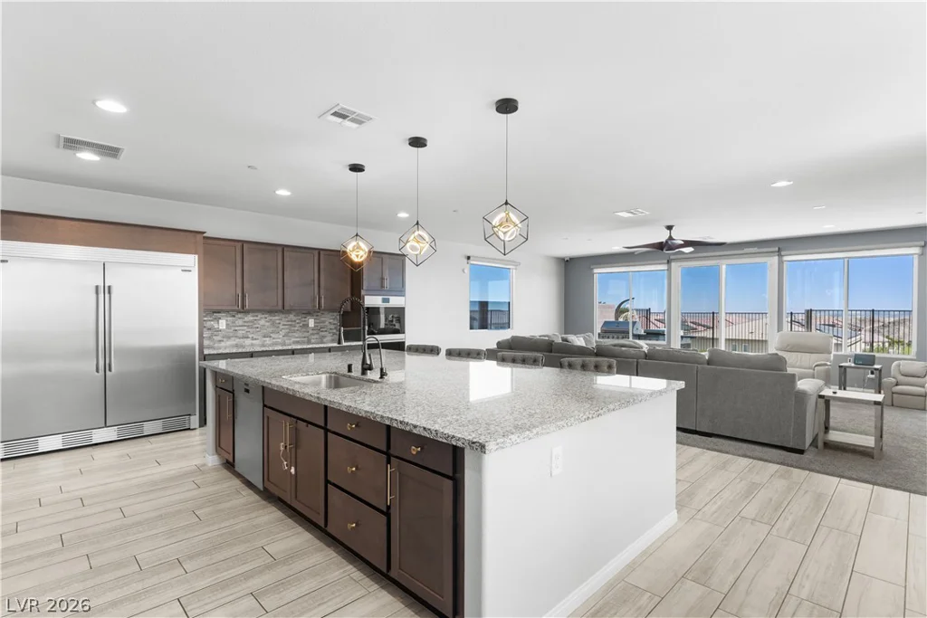 4504 Amazing View, Las Vegas, NV 89129