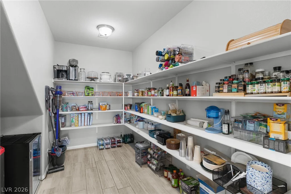4504 Amazing View, Las Vegas, NV 89129