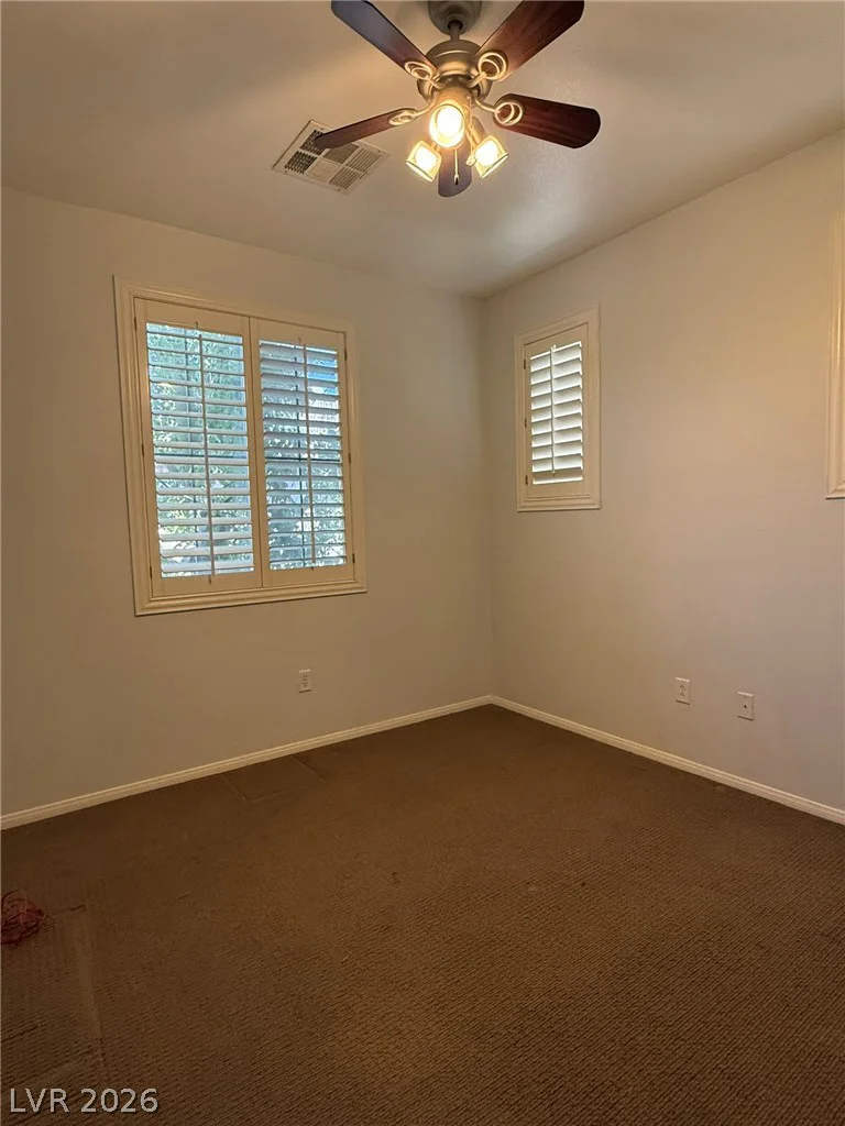 10221 Delray Beach, Las Vegas, NV 89129