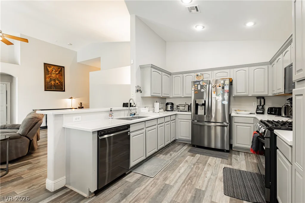 1729 Honey Tree, Las Vegas, NV 89144