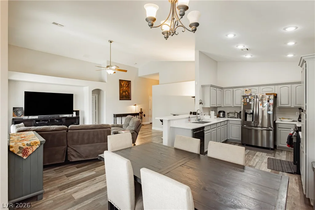 1729 Honey Tree, Las Vegas, NV 89144