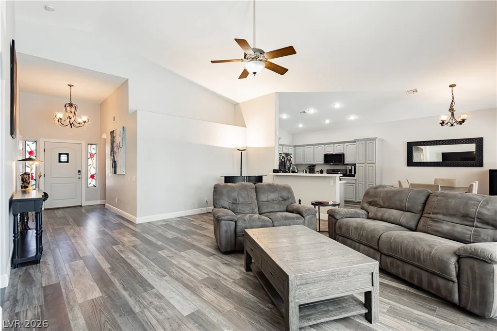 1729 Honey Tree, Las Vegas, NV 89144
