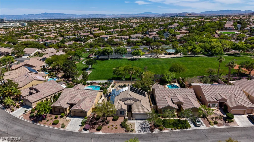 1729 Honey Tree, Las Vegas, NV 89144