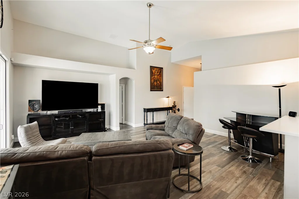 1729 Honey Tree, Las Vegas, NV 89144