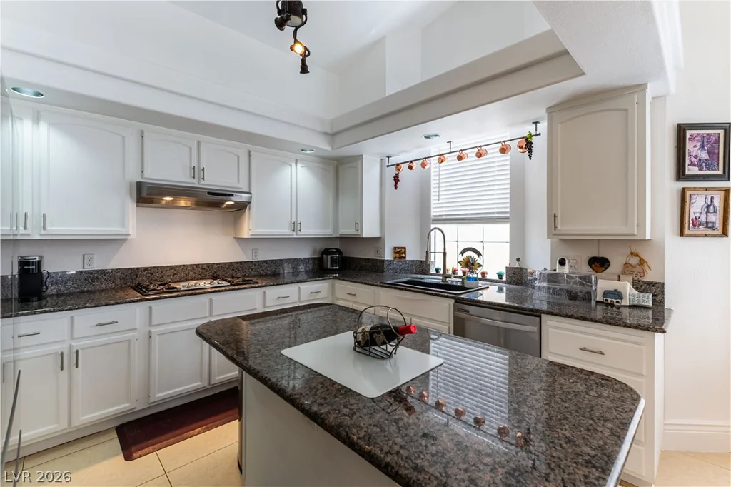 2407 Harlequin, Henderson, NV 89074