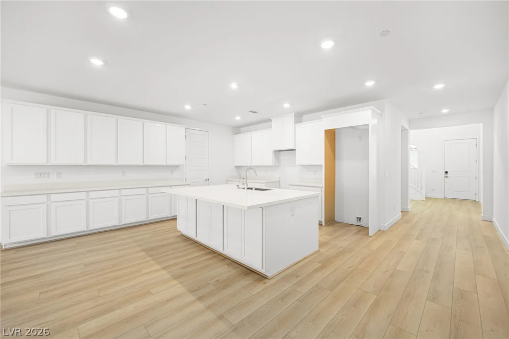 11860 Mimicking Song, Las Vegas, NV 89138