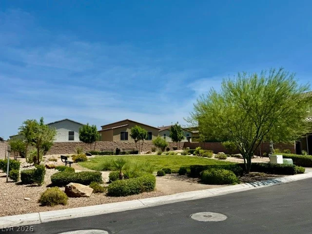 7606 Red Plumeria, Las Vegas, NV 89113