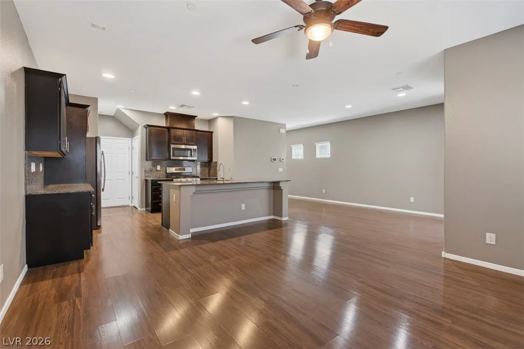 1146 Jesse Harbor, Henderson, NV 89014