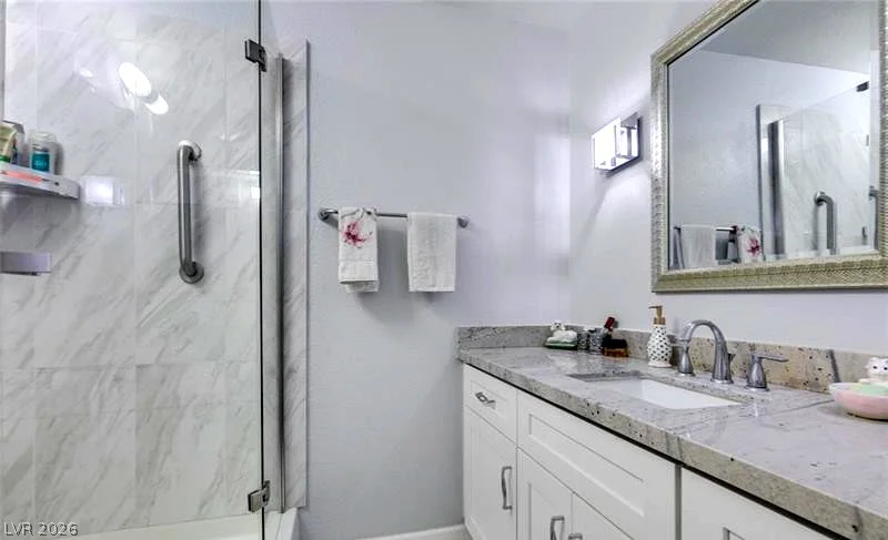 730 Royal Crest, Las Vegas, NV 89169