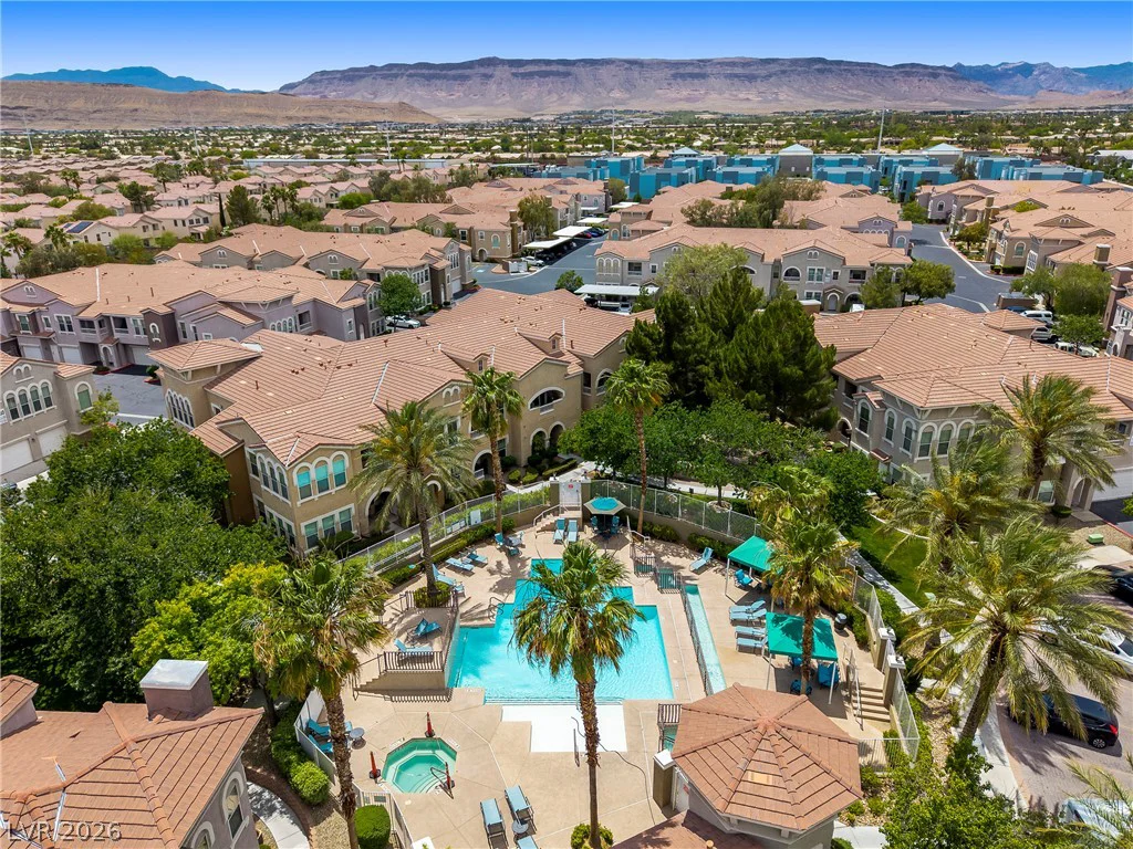 10001 Peace, Las Vegas, NV 89147