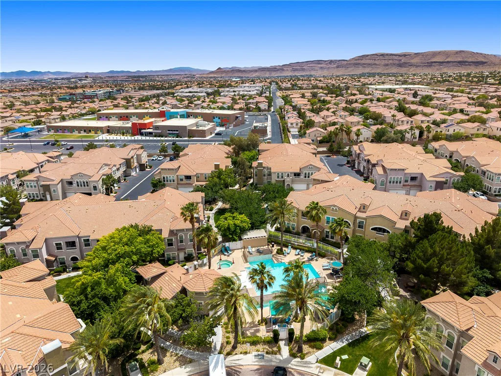 10001 Peace, Las Vegas, NV 89147