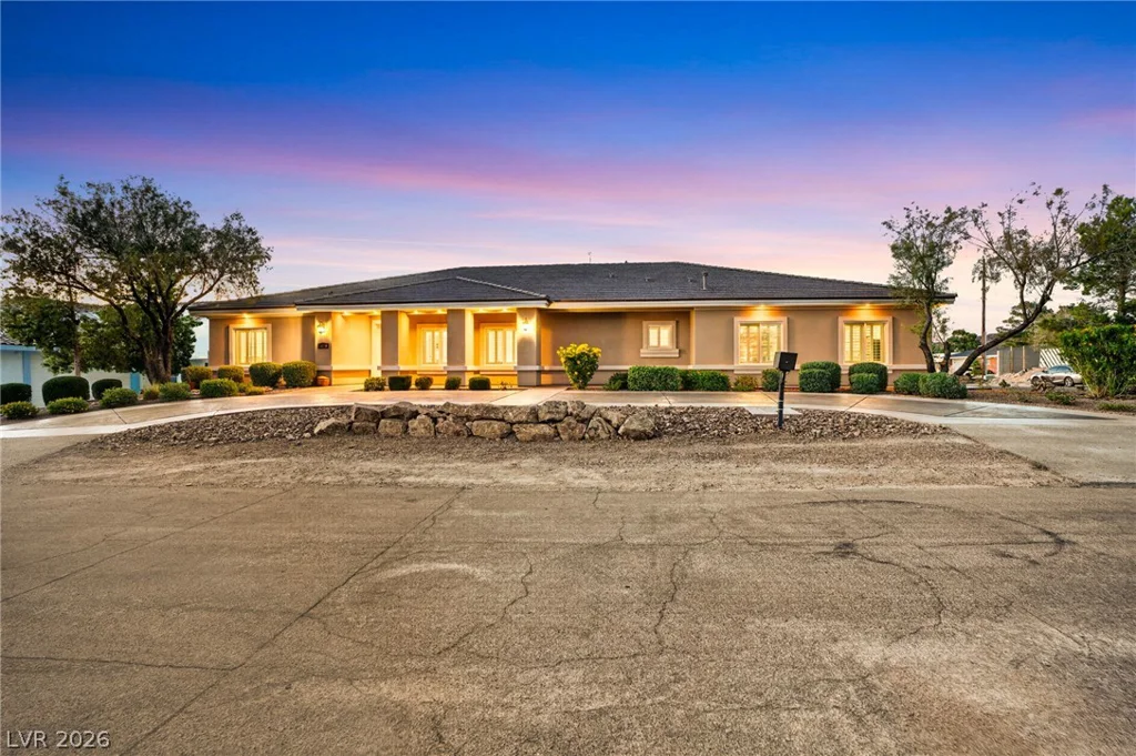 1640 Rocking Horse, Henderson, NV 89002