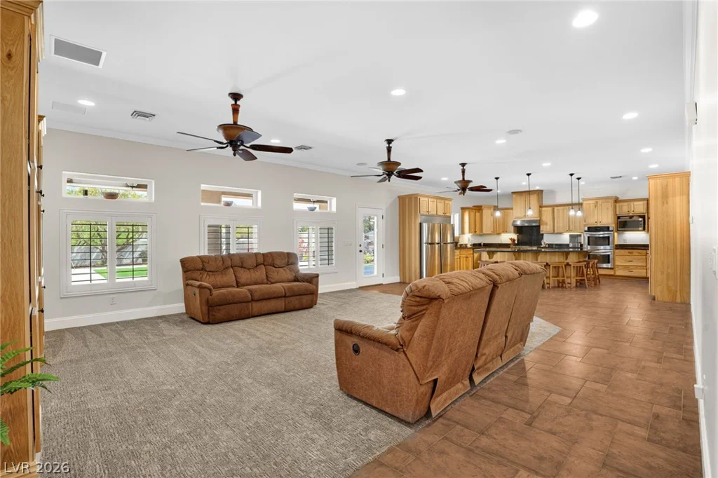 1640 Rocking Horse, Henderson, NV 89002