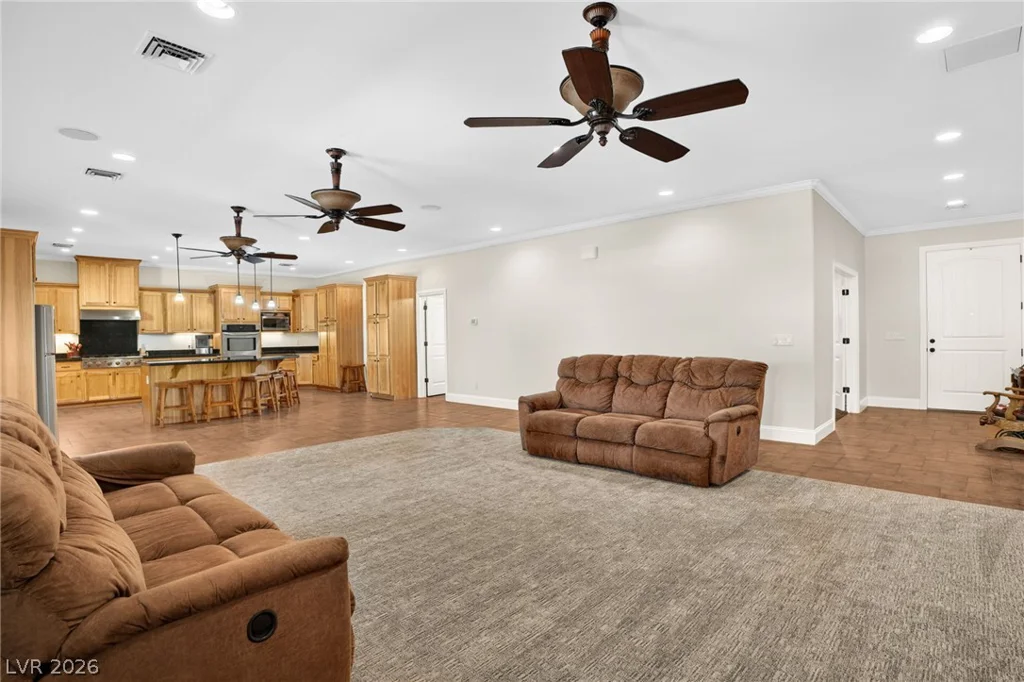 1640 Rocking Horse, Henderson, NV 89002
