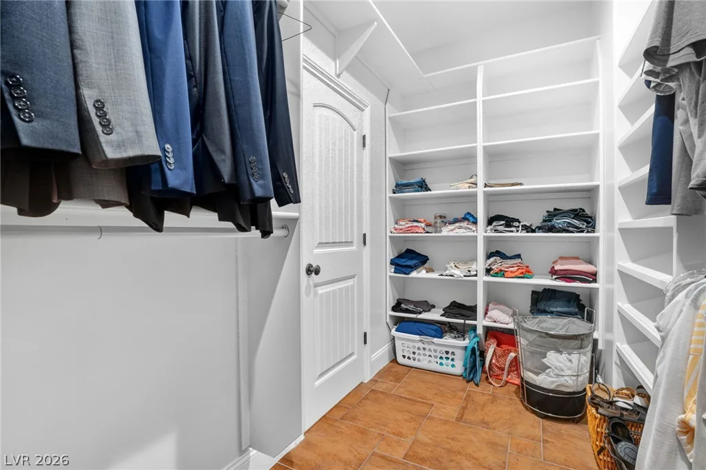 1640 Rocking Horse, Henderson, NV 89002