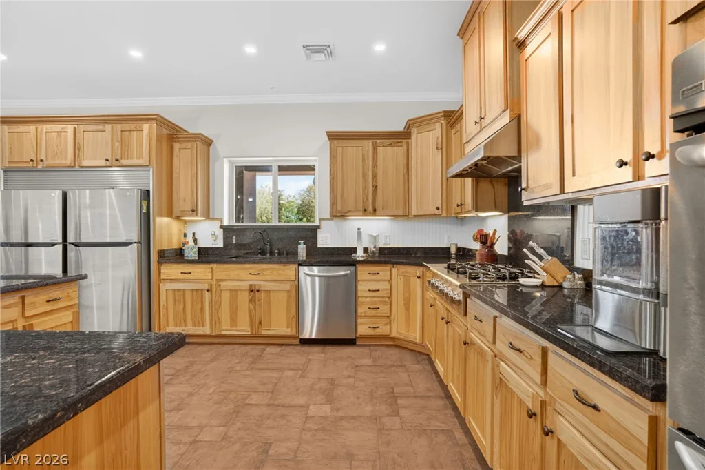 1640 Rocking Horse, Henderson, NV 89002