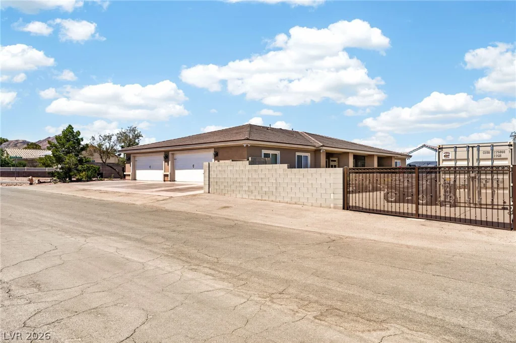 1640 Rocking Horse, Henderson, NV 89002