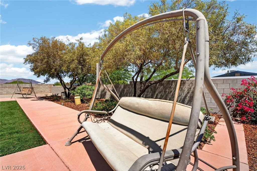 1640 Rocking Horse, Henderson, NV 89002