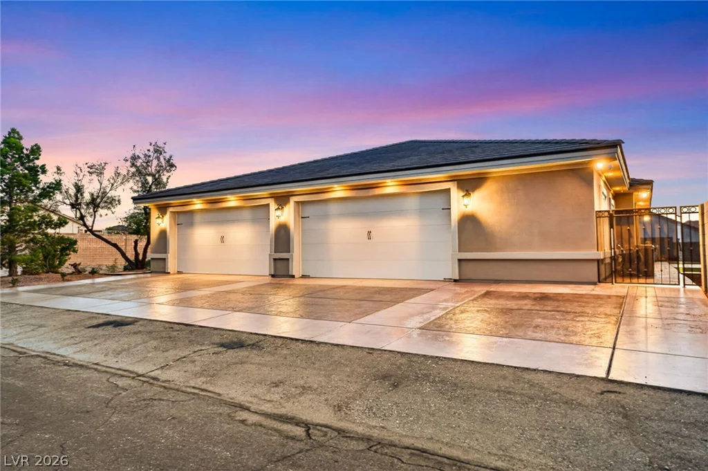 1640 Rocking Horse, Henderson, NV 89002