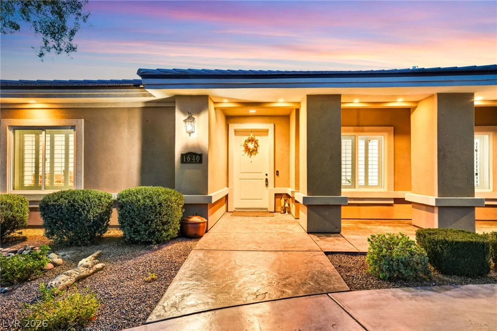 1640 Rocking Horse, Henderson, NV 89002