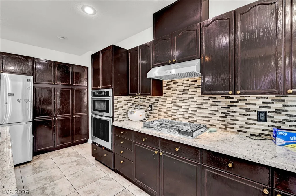 8957 Tempest Point, Las Vegas, NV 89147