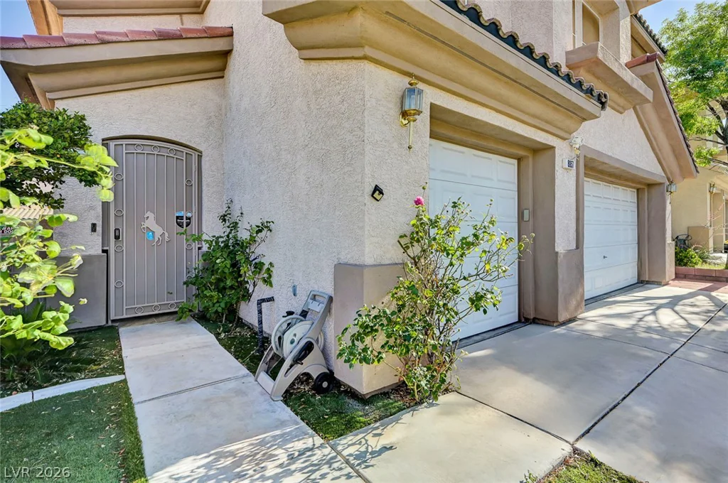 8957 Tempest Point, Las Vegas, NV 89147