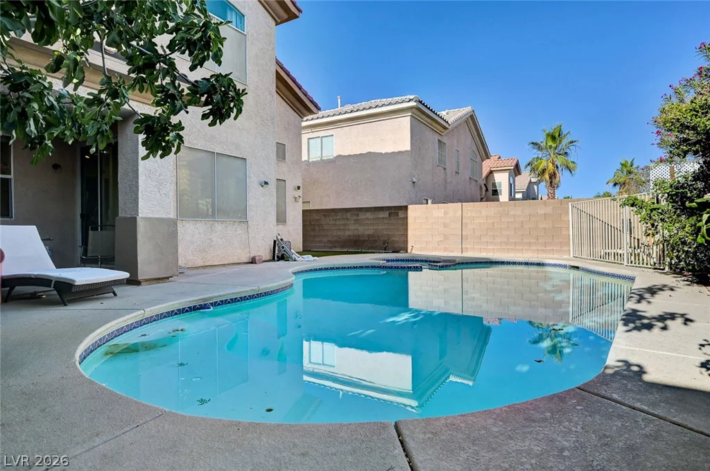 8957 Tempest Point, Las Vegas, NV 89147