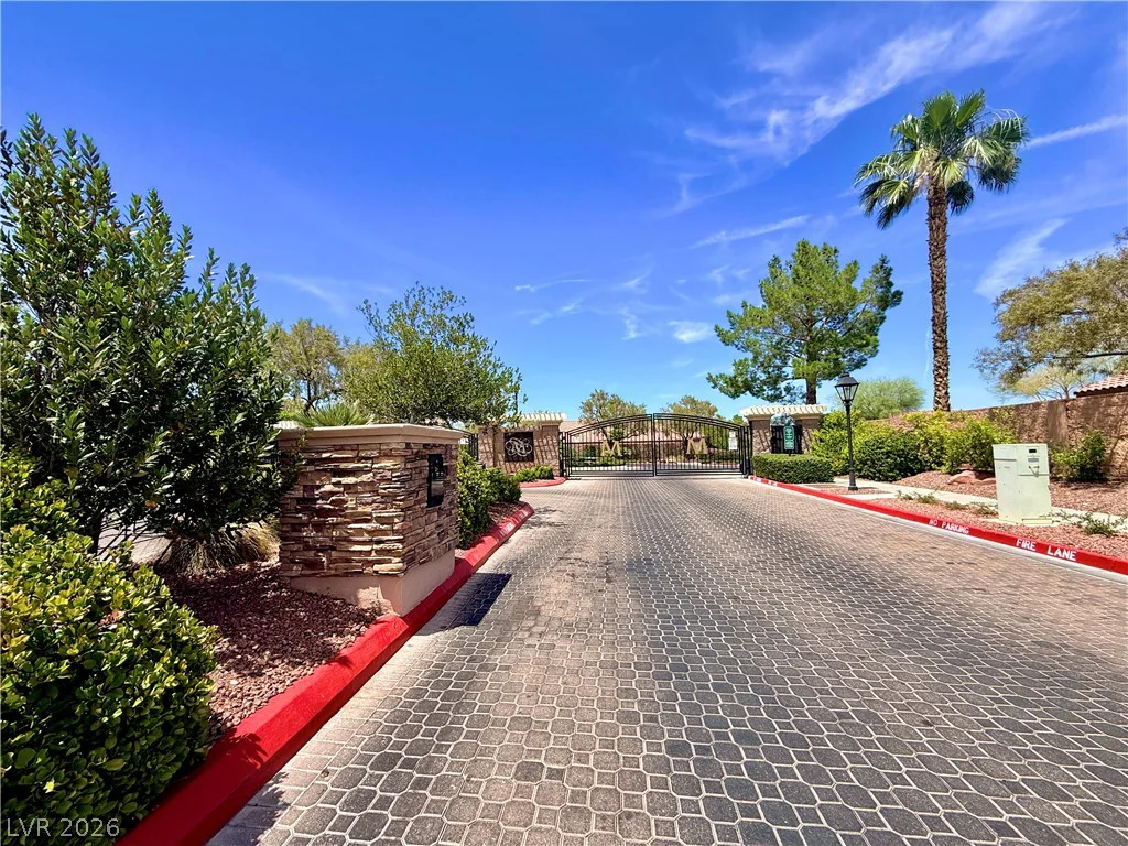 10661 Bardilino, Las Vegas, NV 89141