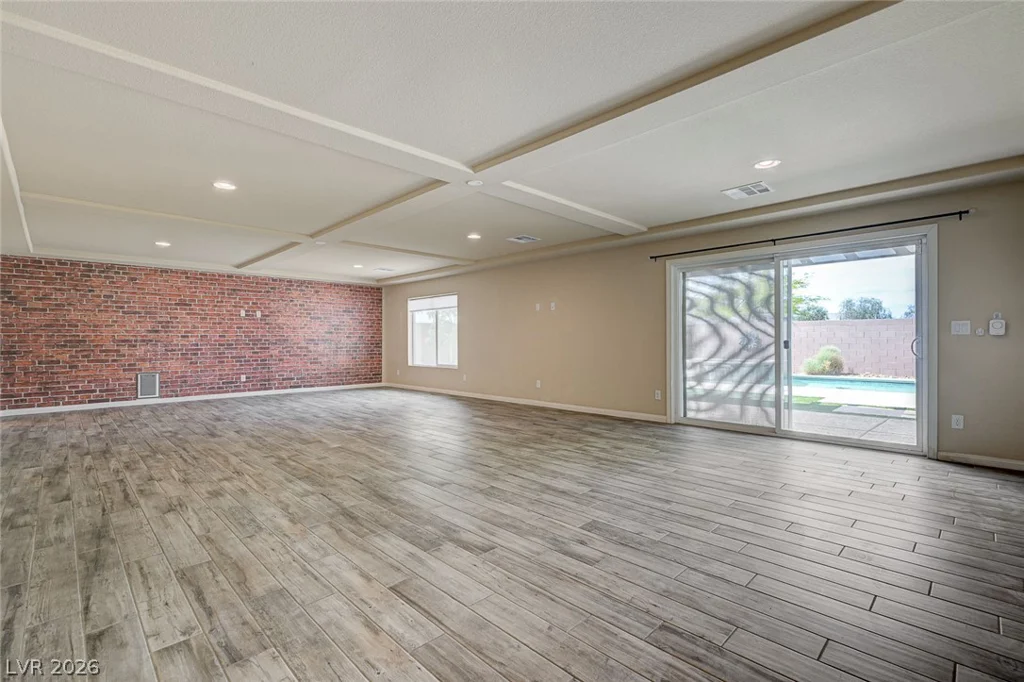 706 Eros, Las Vegas, NV 89183
