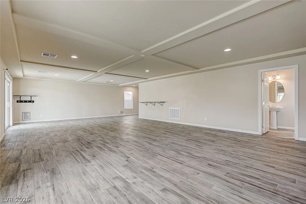 706 Eros, Las Vegas, NV 89183