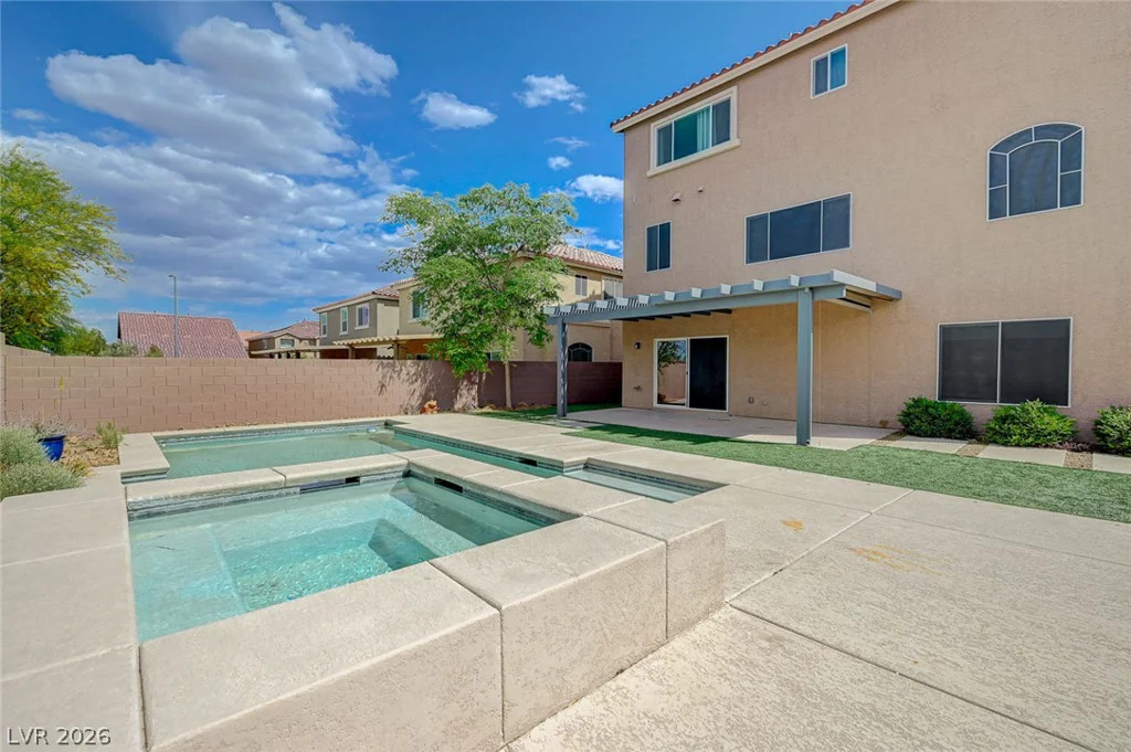 706 Eros, Las Vegas, NV 89183