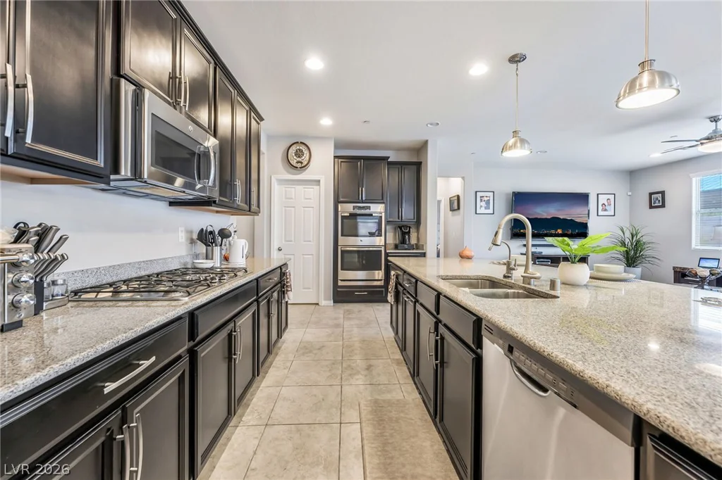 1130 Water, Henderson, NV 89011