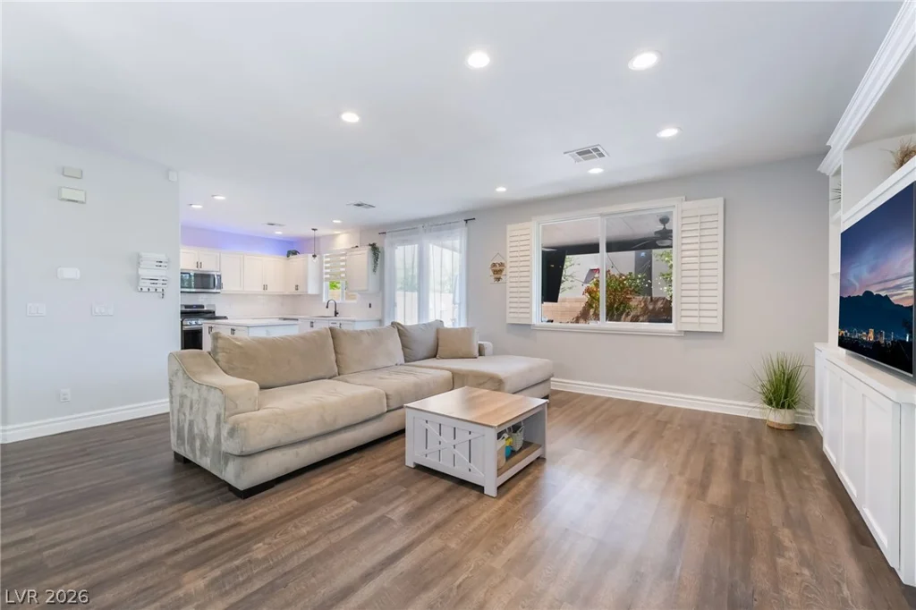 9762 Valmeyer, Las Vegas, NV 89148