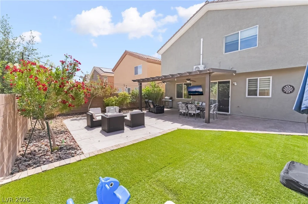 9762 Valmeyer, Las Vegas, NV 89148