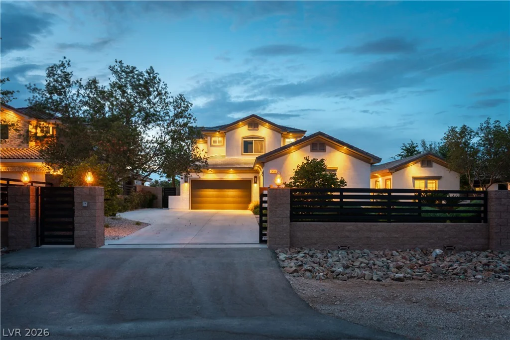 3458 Agate, Las Vegas, NV 89139