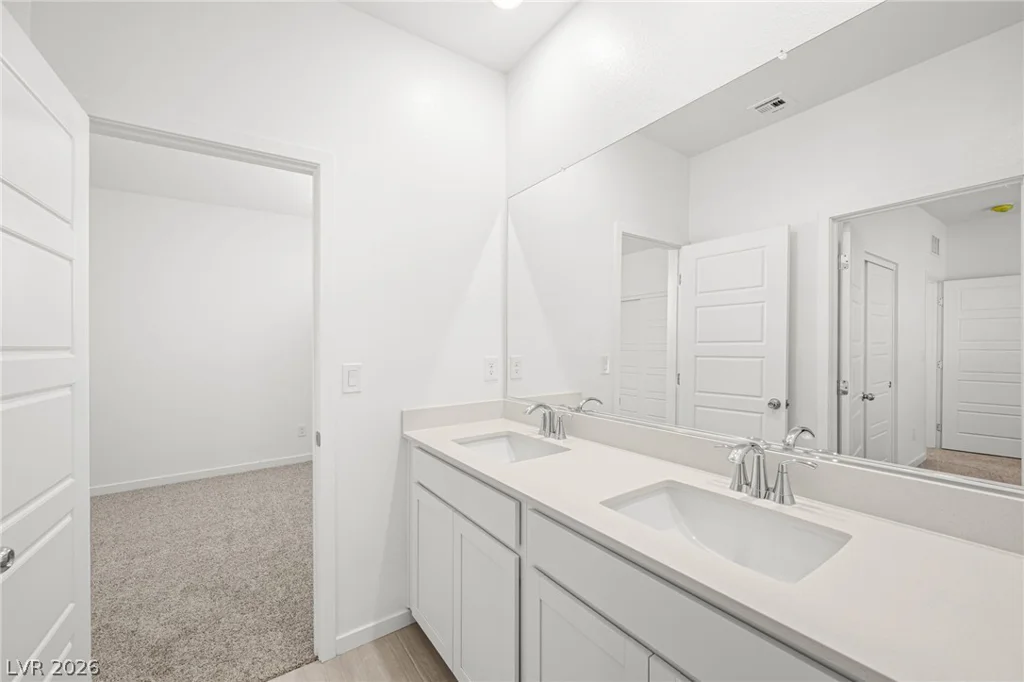 8379 Rochelle, Las Vegas, NV 89147