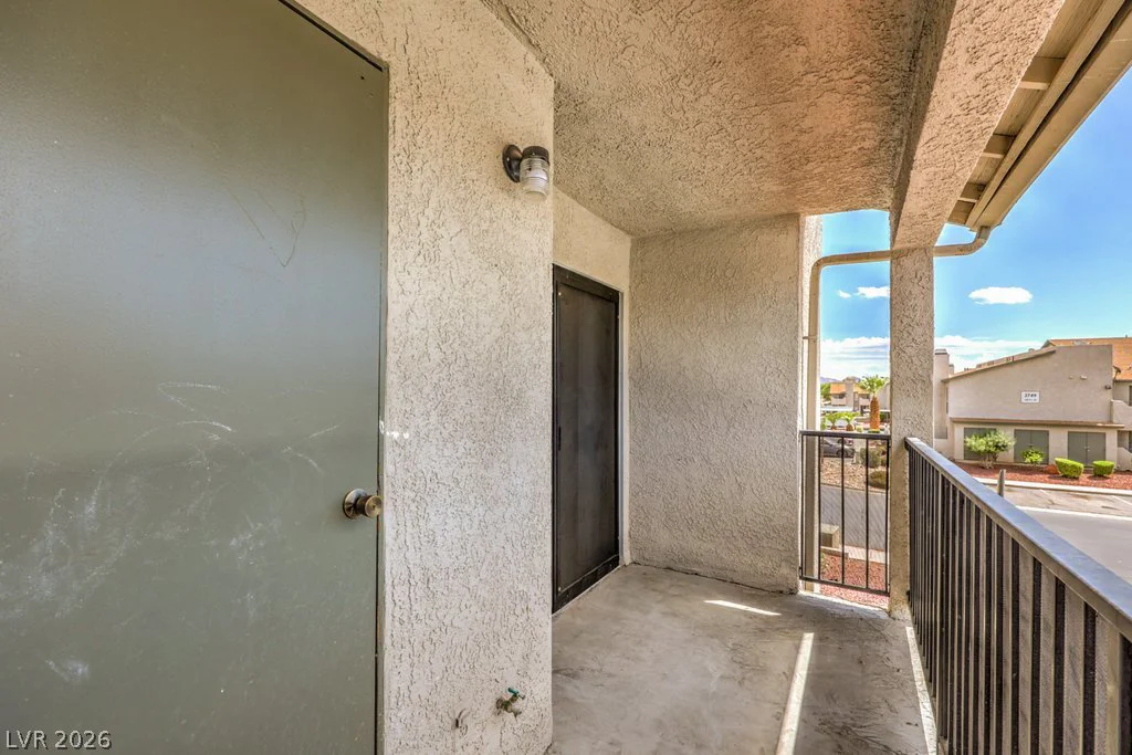 2981 Country Manor, Las Vegas, NV 89115