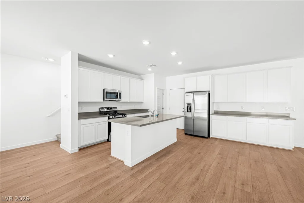 8382 Caldera Hills, Las Vegas, NV 89147