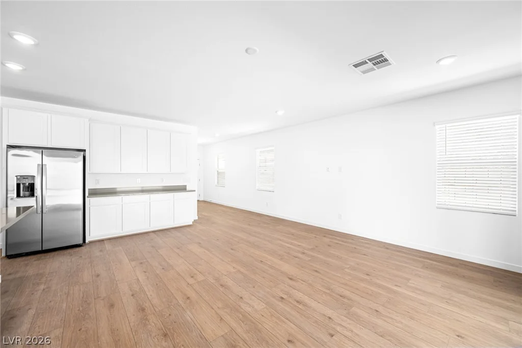 8382 Caldera Hills, Las Vegas, NV 89147