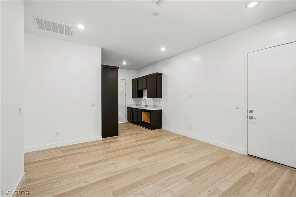 7280 Fire Wire, Las Vegas, NV 89113